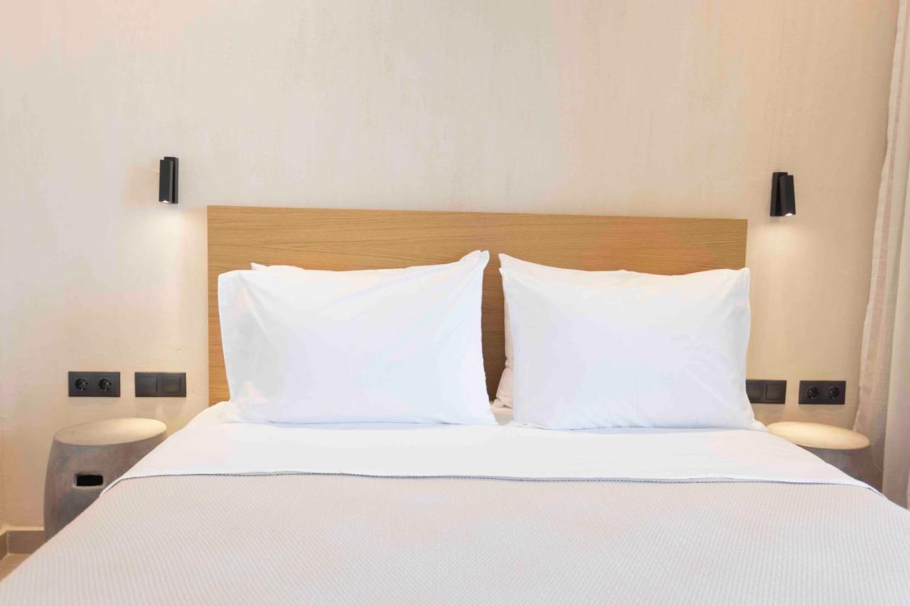 Pnoes Luxury Suites Paliouri Ngoại thất bức ảnh