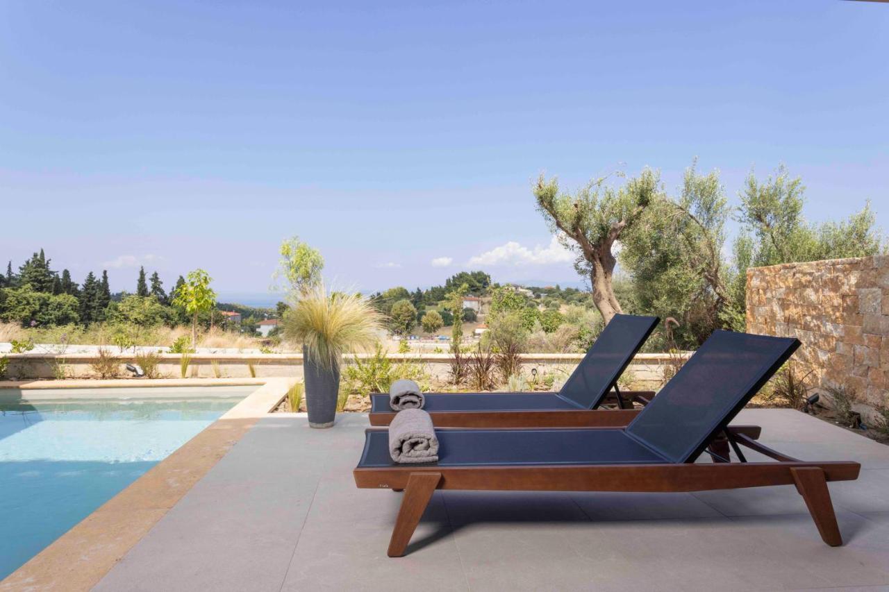 Pnoes Luxury Suites Paliouri Ngoại thất bức ảnh