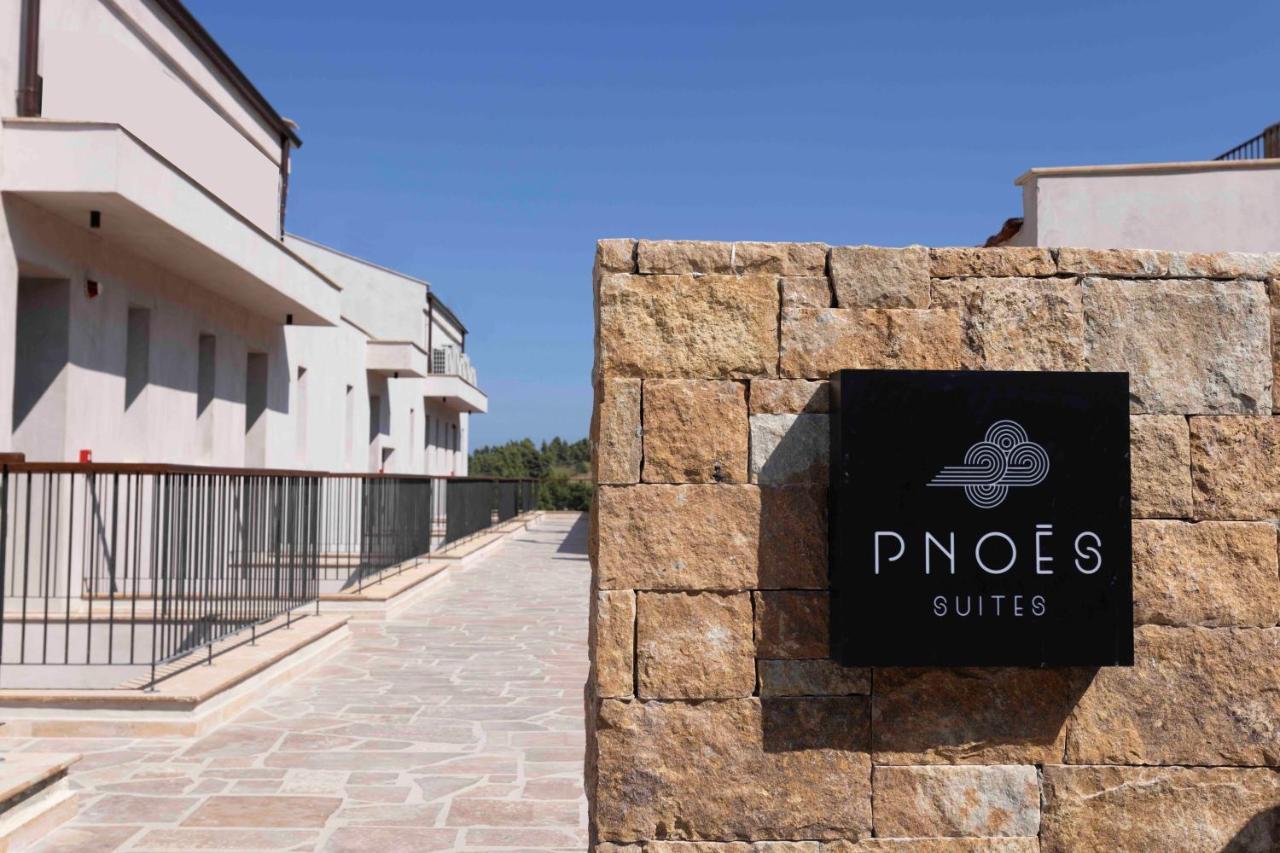 Pnoes Luxury Suites Paliouri Ngoại thất bức ảnh