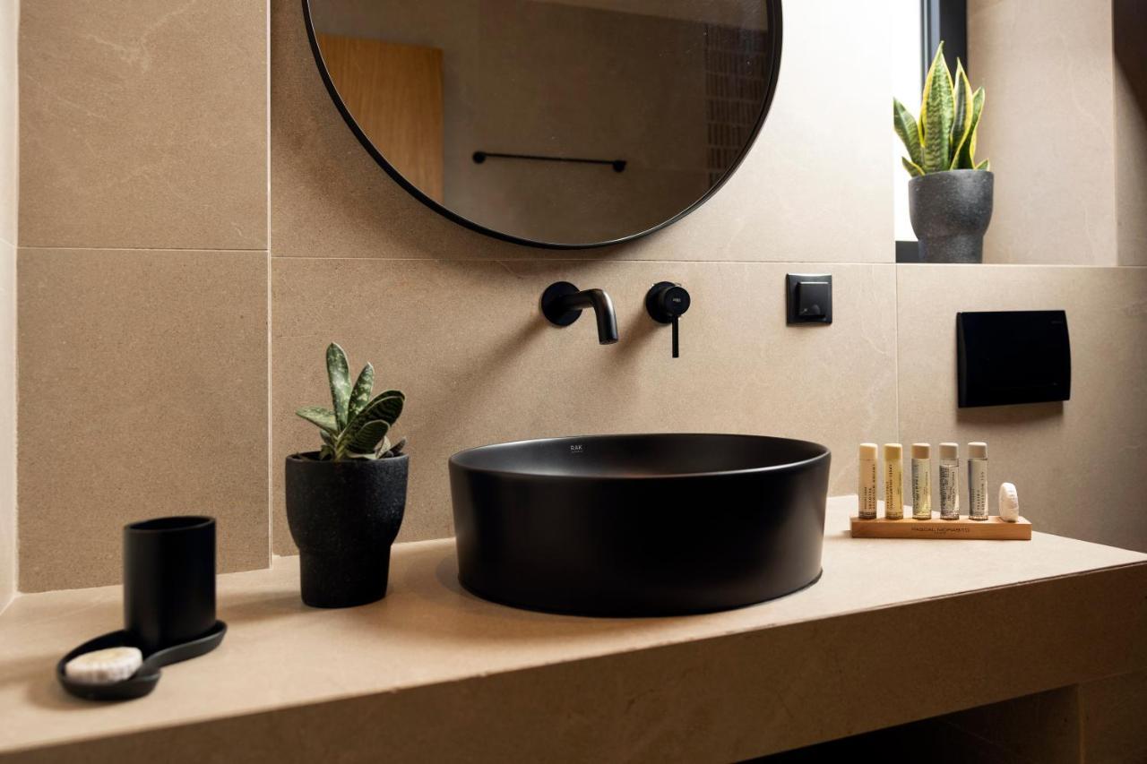 Pnoes Luxury Suites Paliouri Ngoại thất bức ảnh