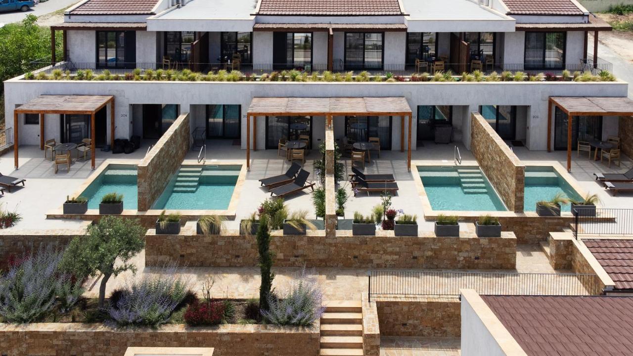 Pnoes Luxury Suites Paliouri Ngoại thất bức ảnh
