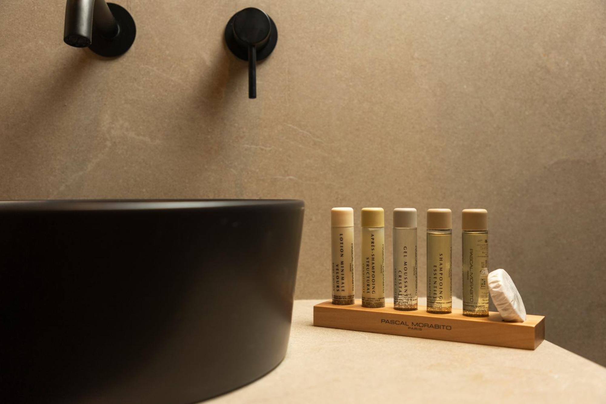 Pnoes Luxury Suites Paliouri Ngoại thất bức ảnh
