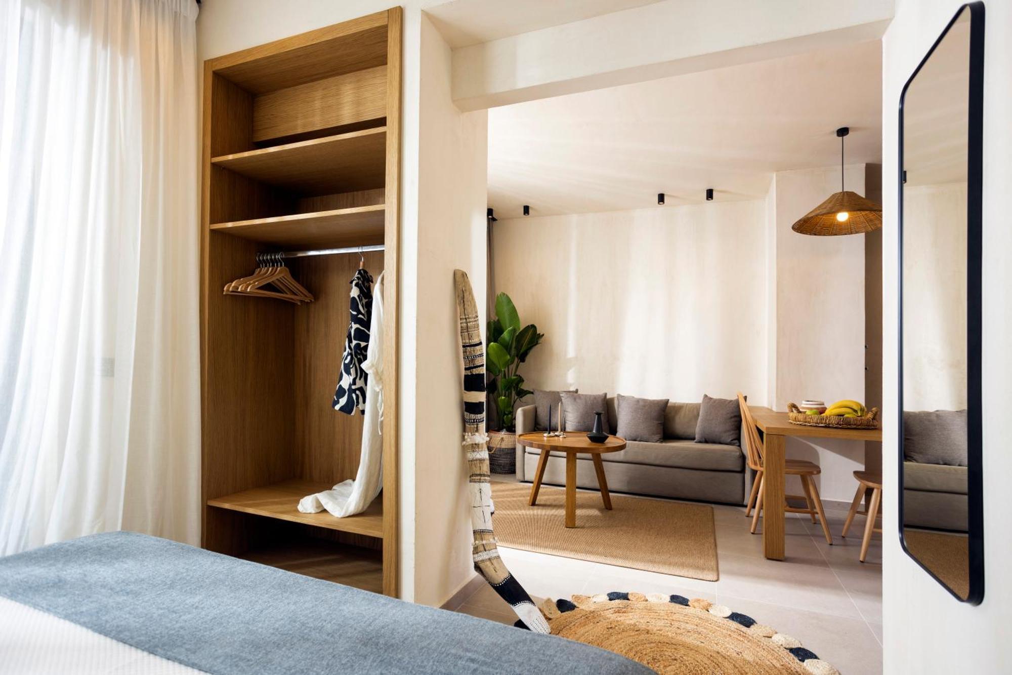 Pnoes Luxury Suites Paliouri Ngoại thất bức ảnh